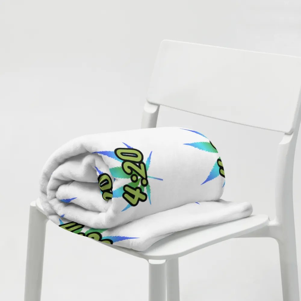 Weedie Throw Blankey product image (7)