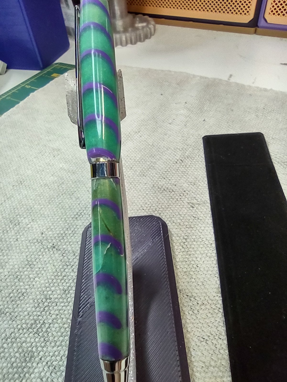 Scratch & Dent – Winged Hybrid Resin & 3D-Printed Pen (Duo Blue-Green & Duo Green-Yellow) - RB-SLA3D4-SD product image (1)