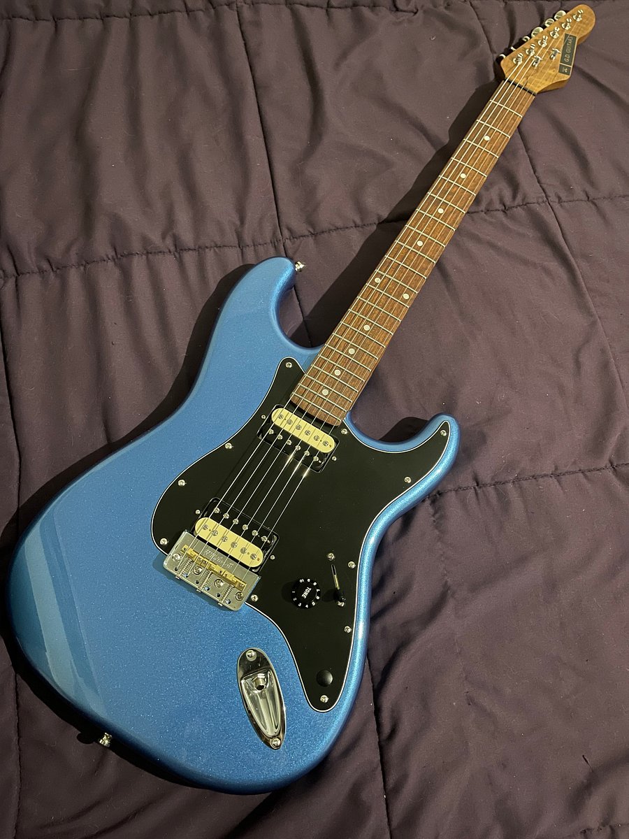 GD Guitars – Lake Placid Blue Hardtail Super S w/ GD Pickups Feral Fang Set product image (3)