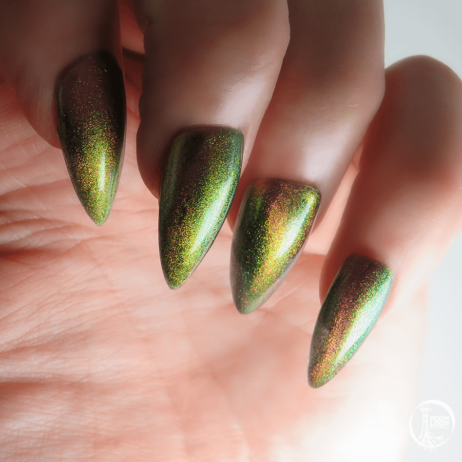 THE CASSANDRA COMPLEX - Pink Gold Green Multichrome Magnetic Nail Polish product image (4)