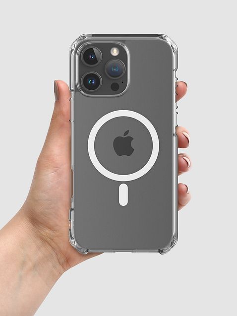 Photo showing MagSafe® Clear Case for iPhone®