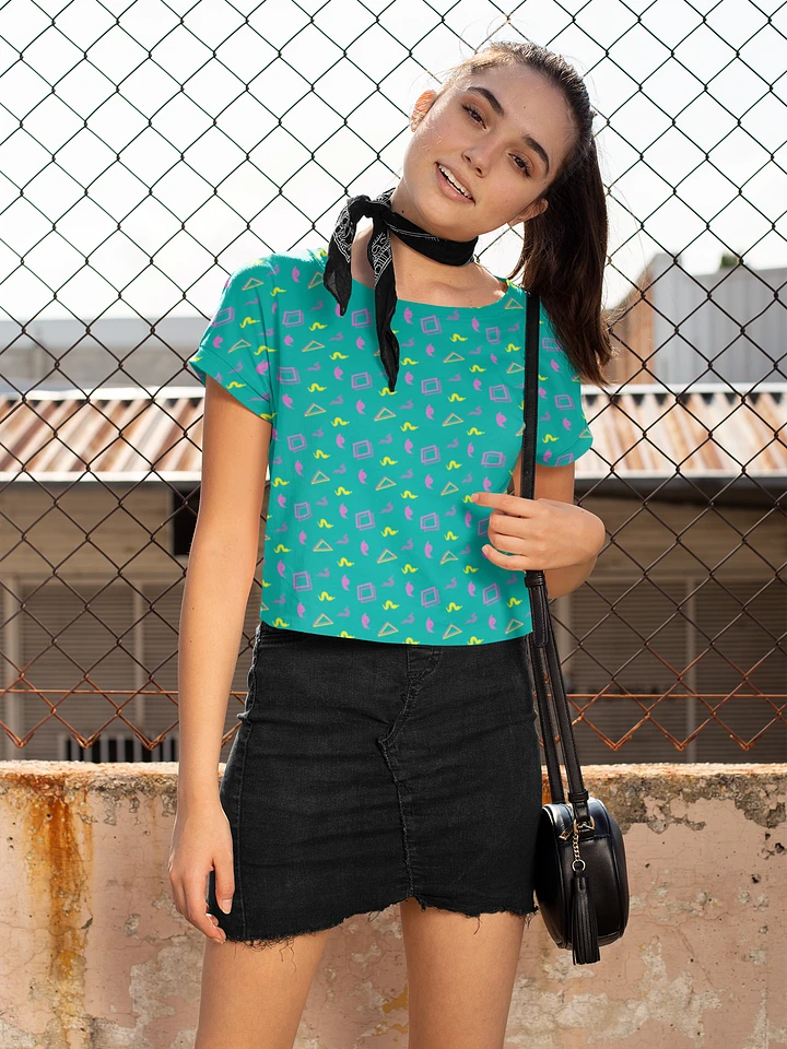 Oh Worm pattern crop tee product image (1)