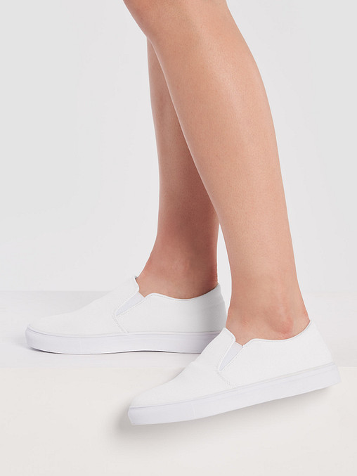 Photo showing Women's Slip-On Canvas Shoes