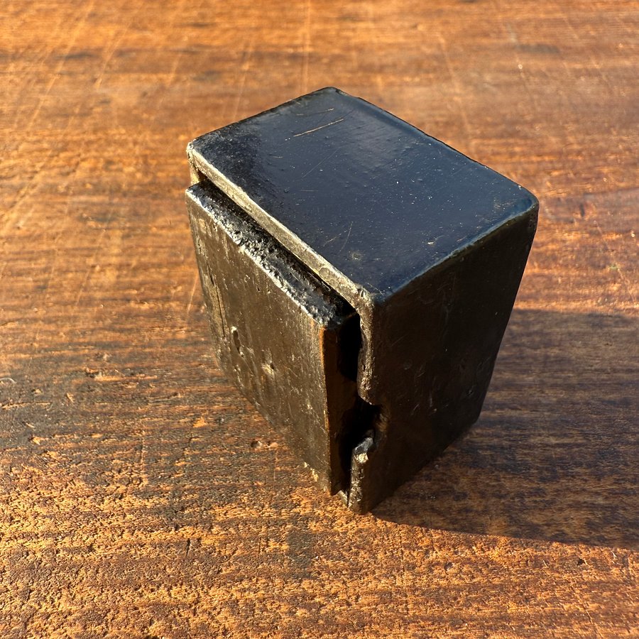 🎎 Vintage Japanese Sewing Machine Bobbin Box – Mid-Showa Era – Japan Antique Roadshow product image (3)