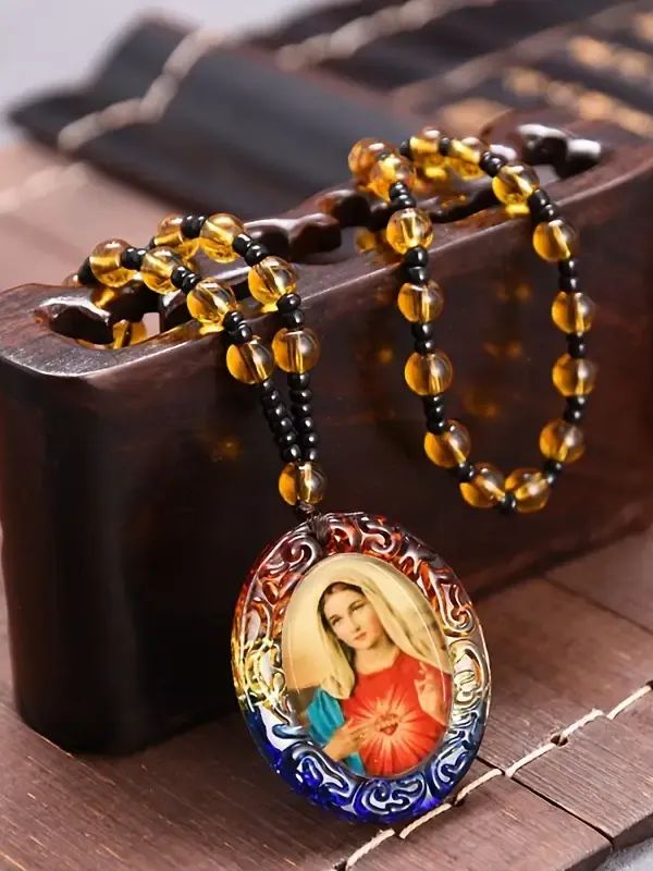 Colar com Pingente de vidro da Virgem Maria product image (3)