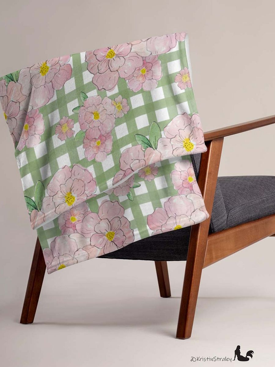 Pink Flowers on Green Gingham Fleece Throw Blanket product image (8)