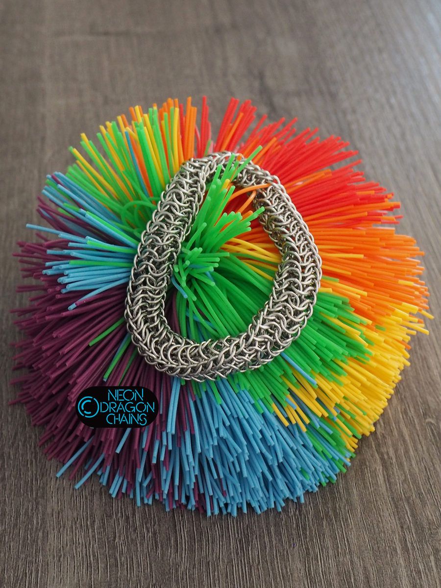 Mobius Fidget Toy / Stainless Steel product image (4)