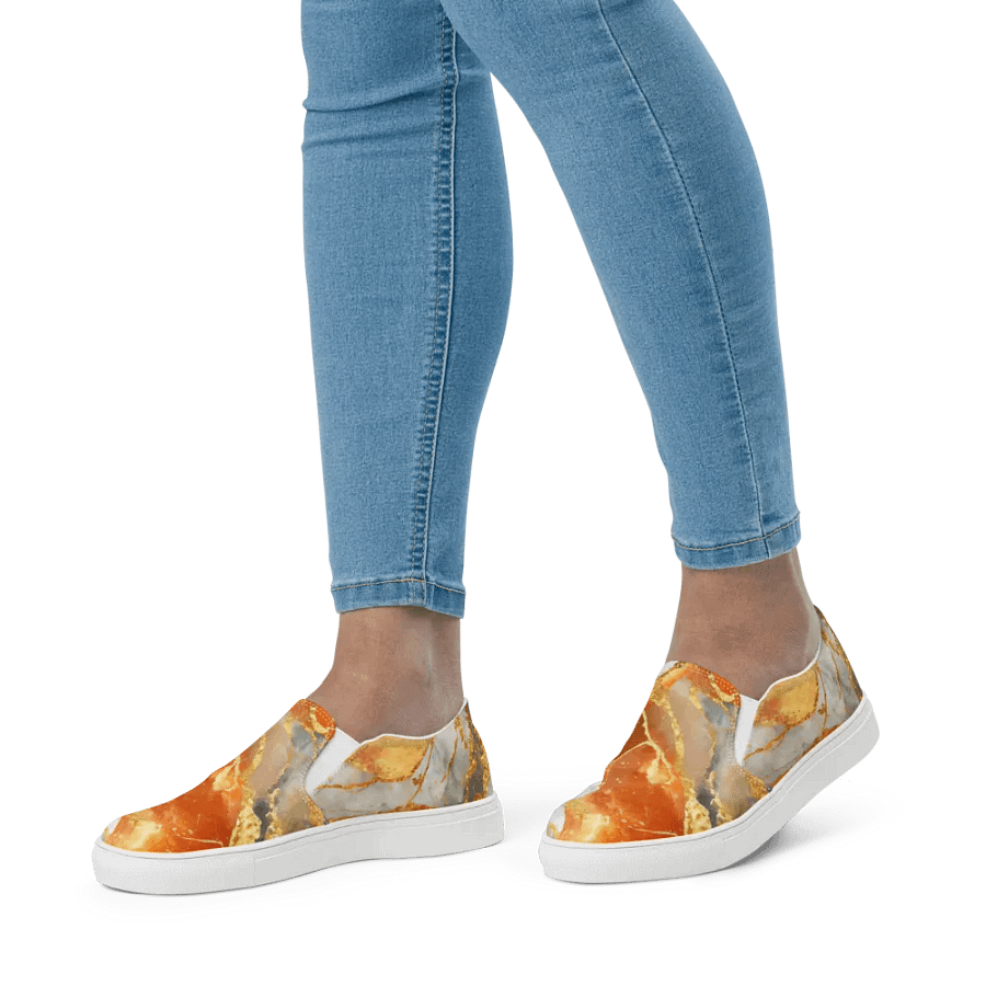Golden Veins Stone Pattern Slip-On Shoes product image (6)