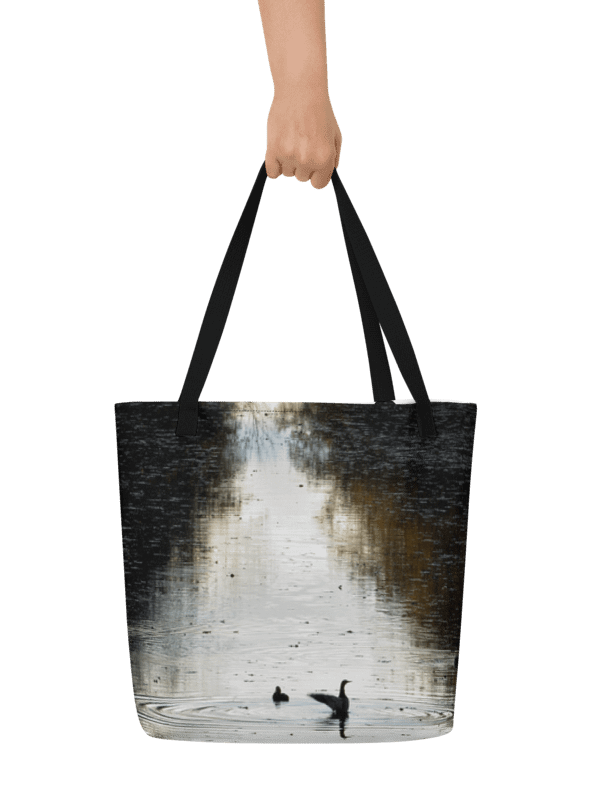 Große Tragetasche - Entensilhouette auf Fluss im Sonnenuntergang product image (1)