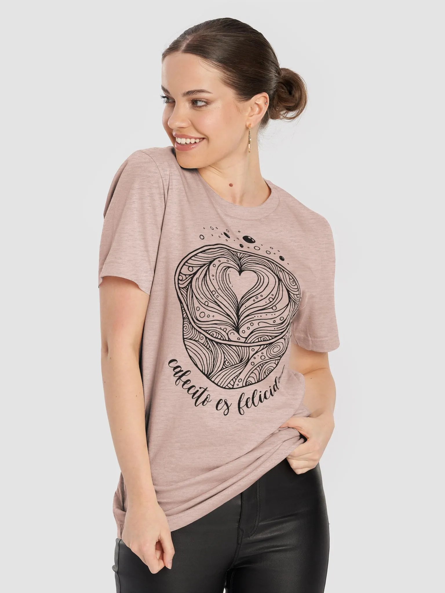 Cafecito Es Felicidad Camiseta Unisex product image (6)