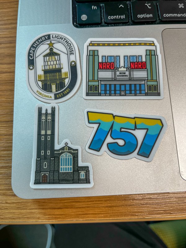 Cape Henry Lighthouse Oval Sticker product image (2)