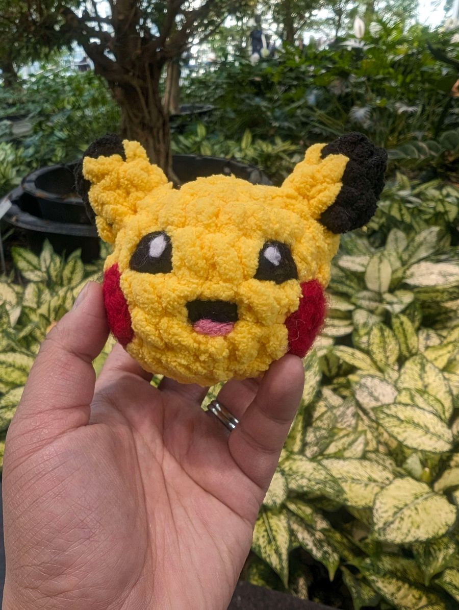 Pika Pika plush head product image (1)