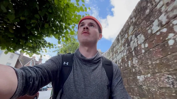 Video thumbnail