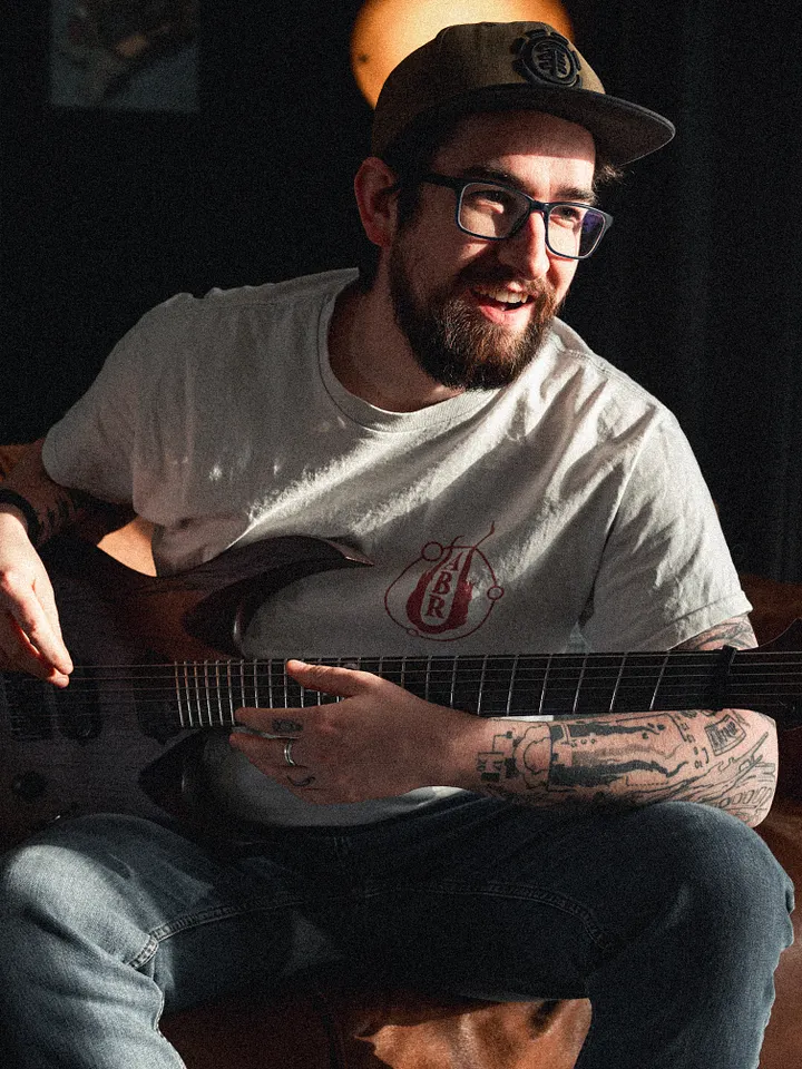 1-on-1 online guitar lesson product image (1)