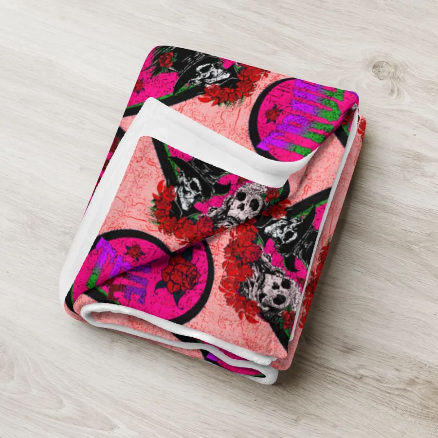 True Love Pink & White Blanket product image (4)