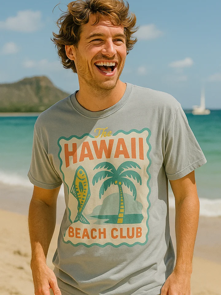 Hawaii Beach Club Retro T-Shirt product image (1)