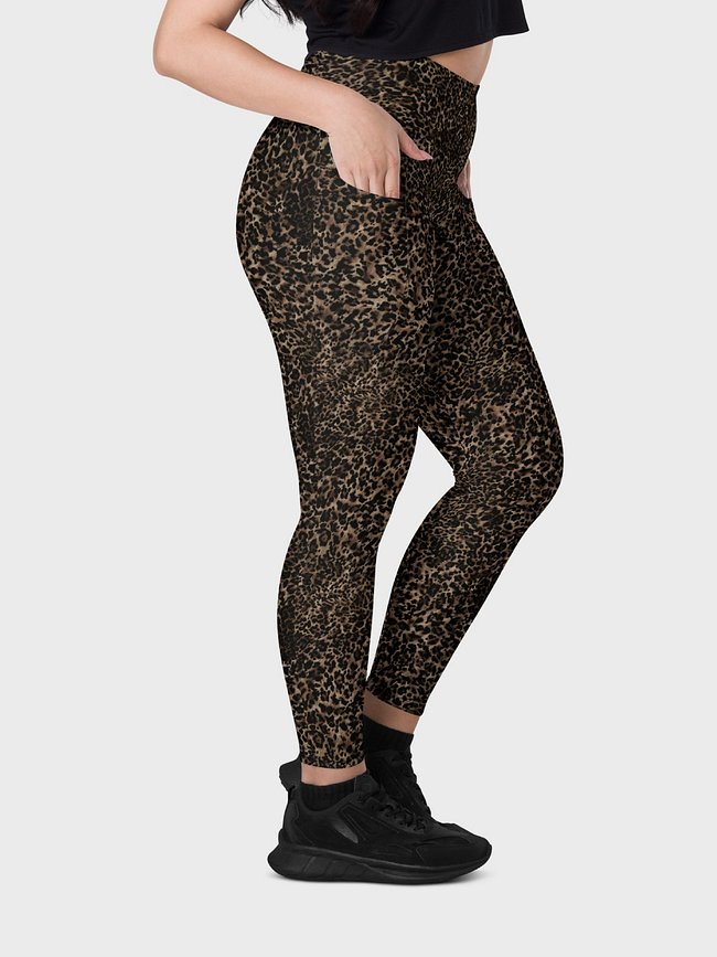 Chic Dark Brown Leopard