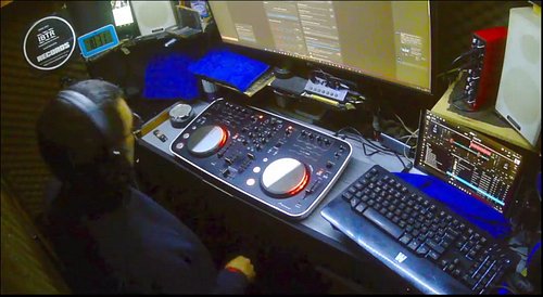 Mastering Sessions Black In Studio With TC Dj New Episode 7
Station Radio