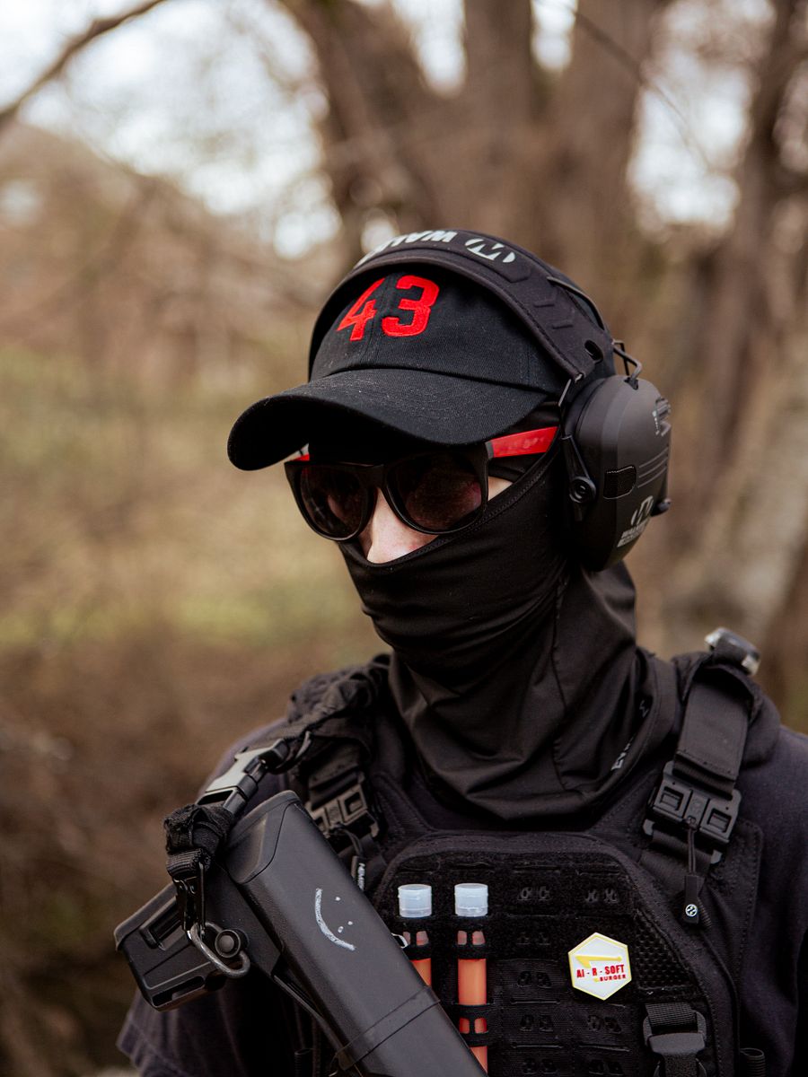 "43" Embroidered Hat (Red & Black) product image (4)
