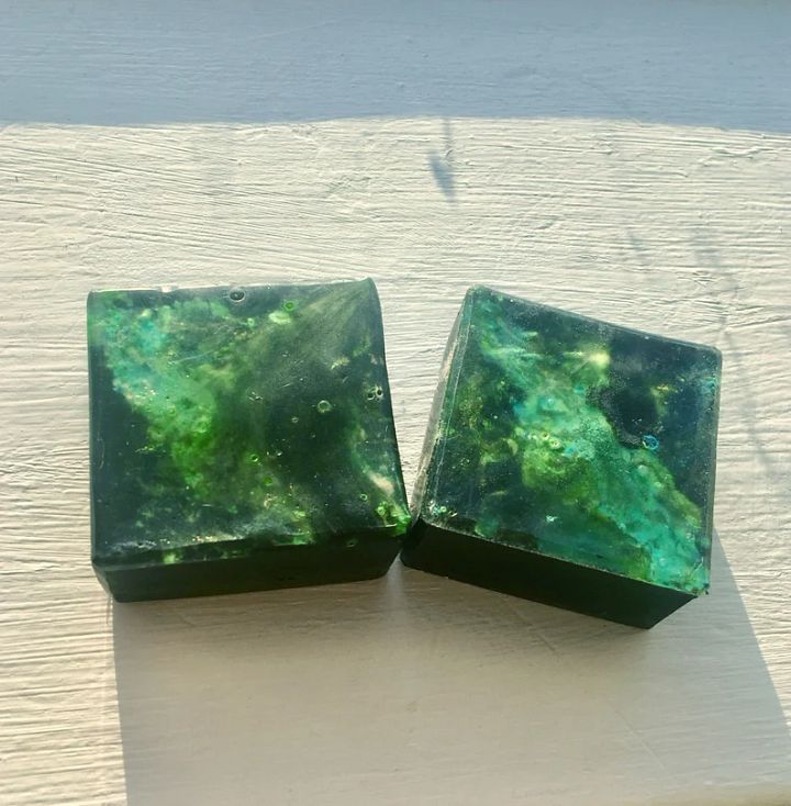Northern Lights Soap, Cinnamon & Whiskey product image (1)