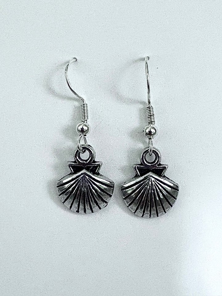 MFD-00125 | Handmade Silver-Tone Metallic Scallop Earrings | Monique Faella Designs™ product image (1)