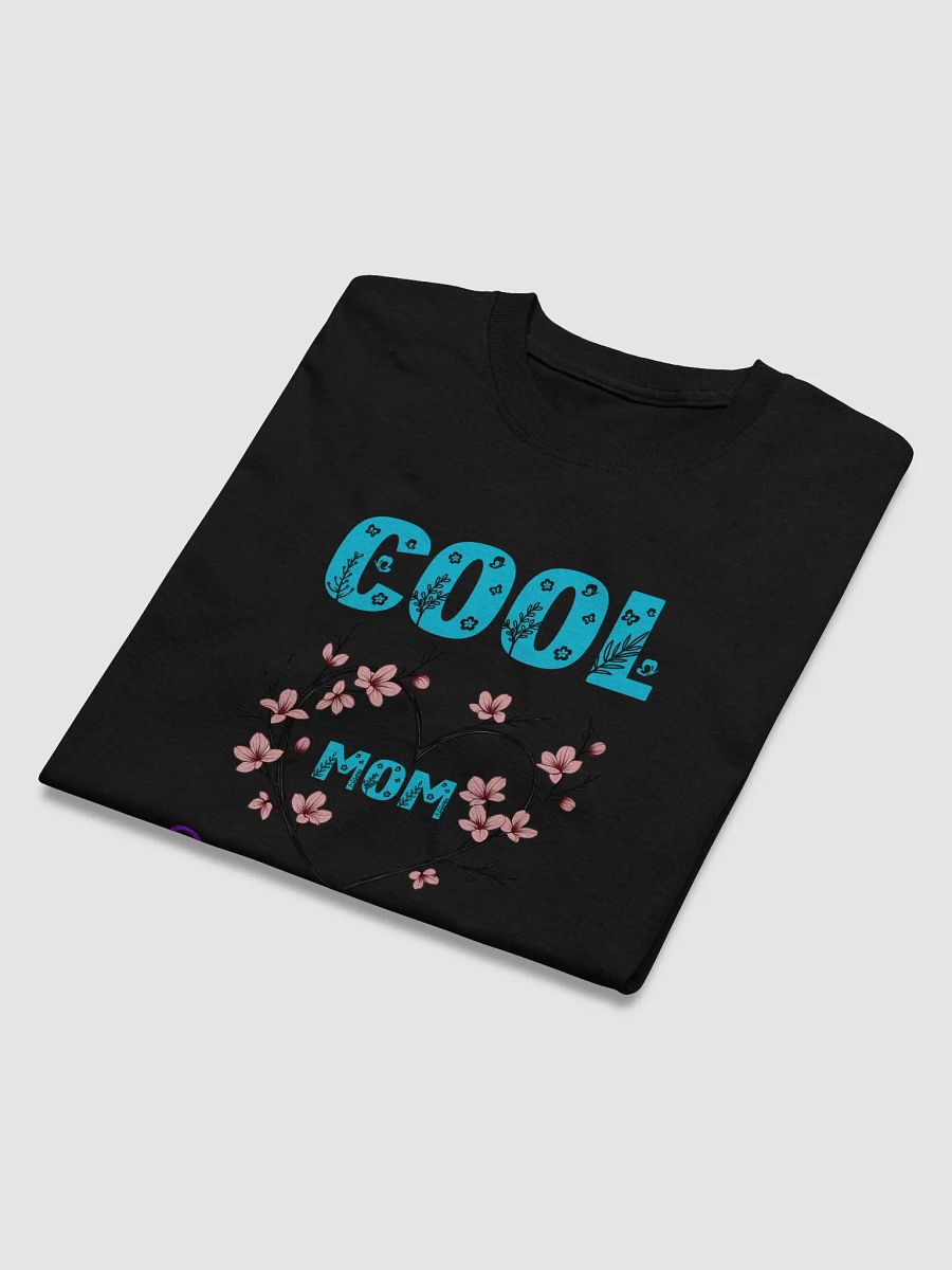 Cool Mom Energy Floral Heart T-Shirt product image (18)
