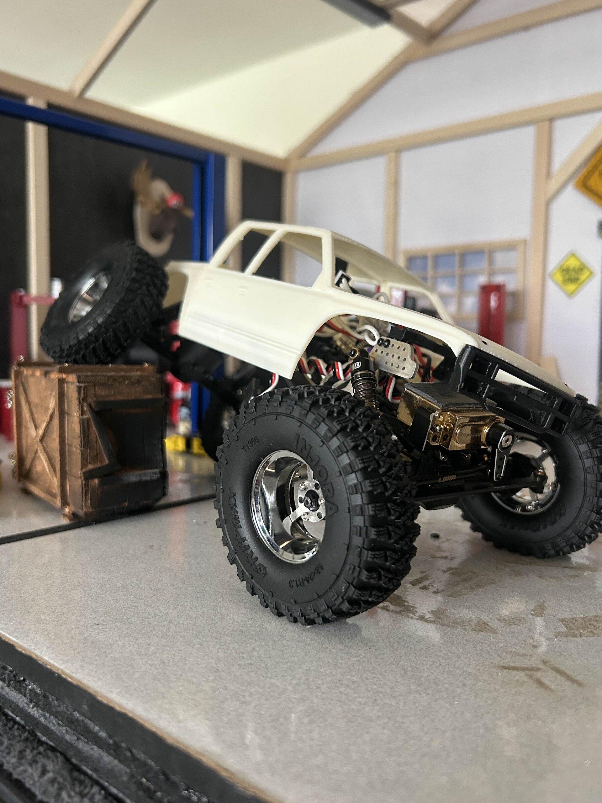 Scx24 product image (1)