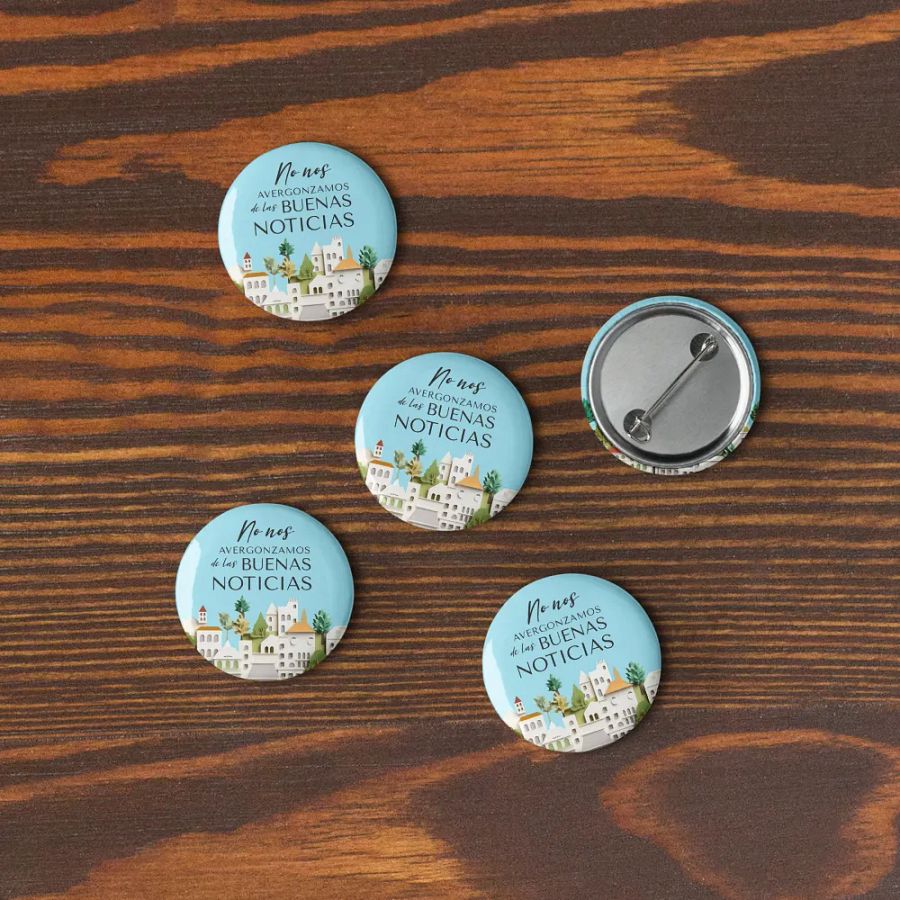 'No Nos Avergonzamos de las Buenas Noticias' Pin Set product image (9)