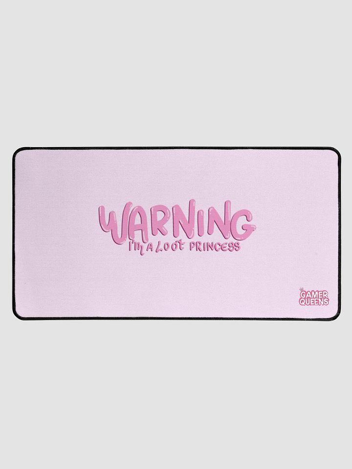 loot QUEENS desk mat product image (1)