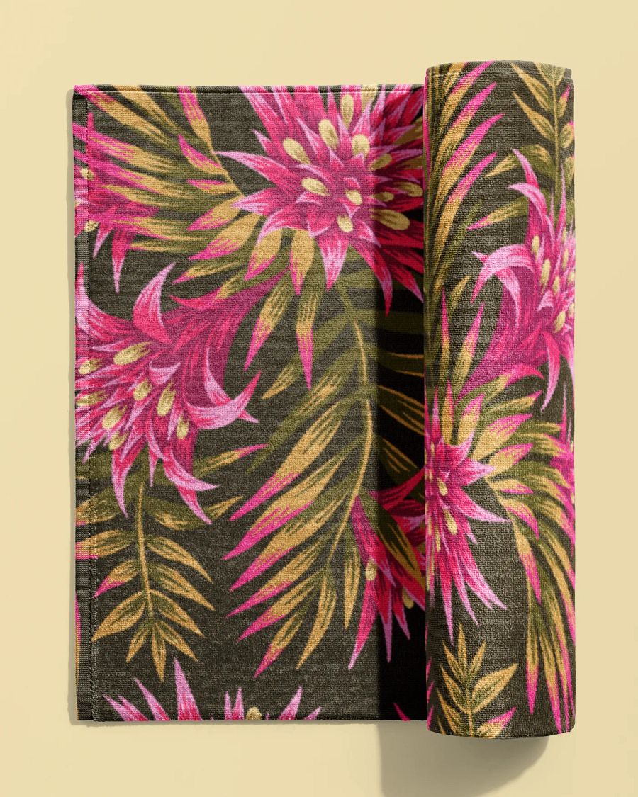 Beach Towel - Fasciata Tropical / Pink & Green product image (4)