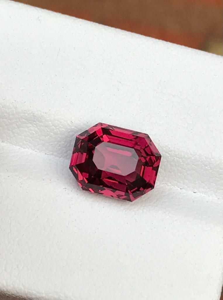 SRILANKAN ROSE GARNET STEP EMERALD CUT LOOSE GEMSTONE FOR JEWELRY, 4.75 CARAT product image (8)