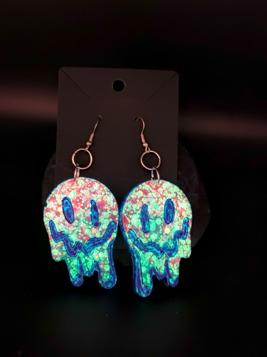 Resin Earings - Dripping Smiley Face product image (3)