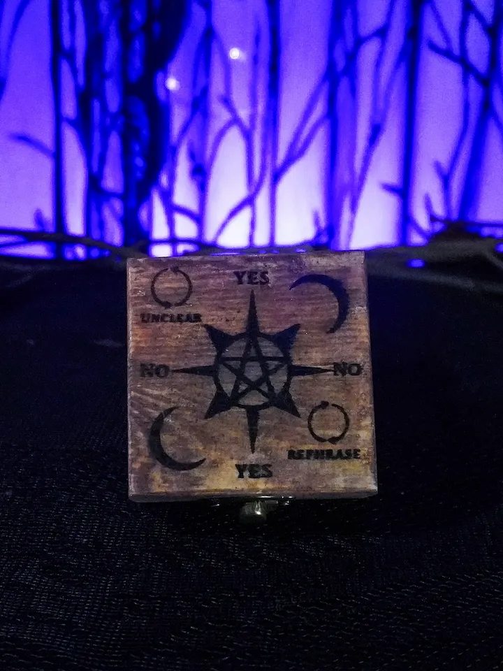 Pendulum Box product image (1)