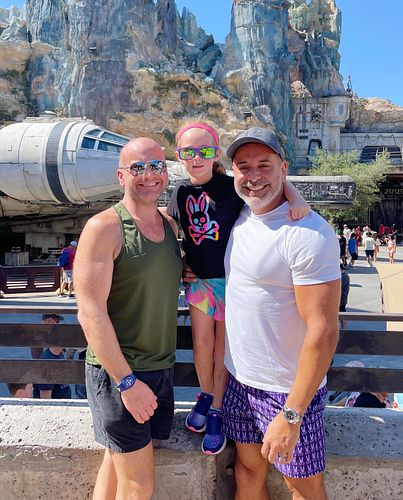 ✨ Magical Moments at Disney's Hollywood Studios with our Beloved Extended Family! 🌟 Today was extra special as we reunited wi...