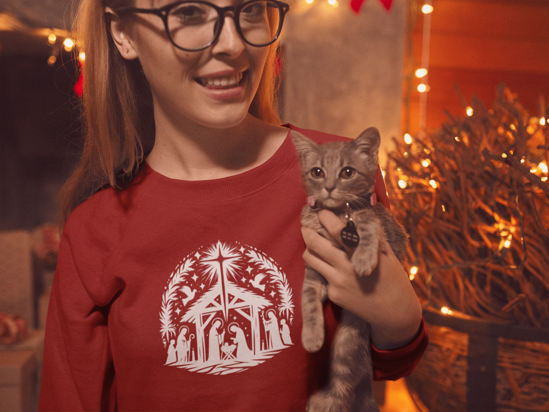 Glorious Manger Scene Crewneck Sweatshirt product image (17)