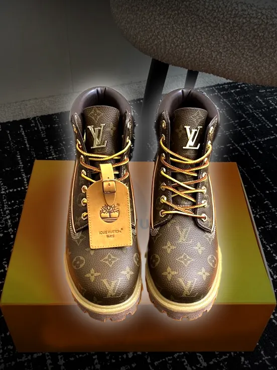 Louis Vuitton x Timberland Boots product image (2)