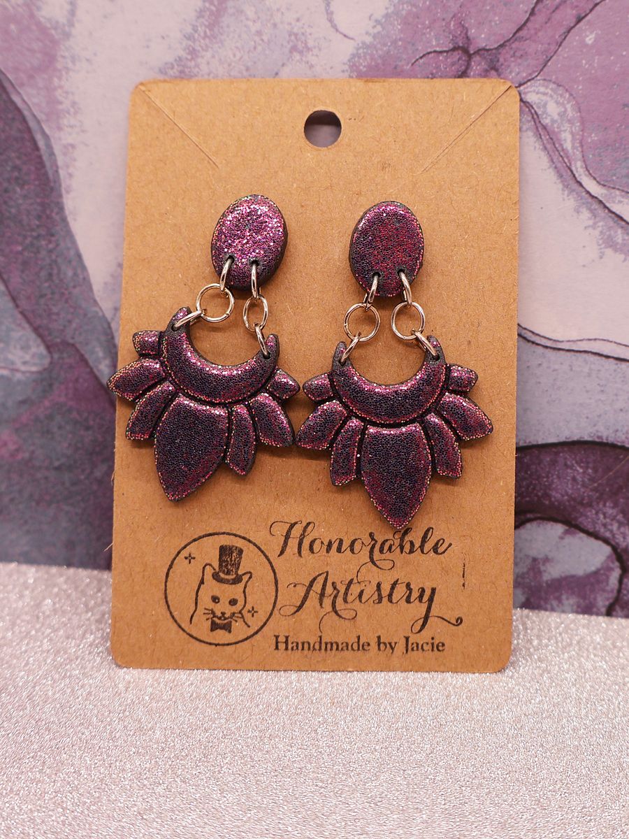 Dangling Fan Earrings product image (4)