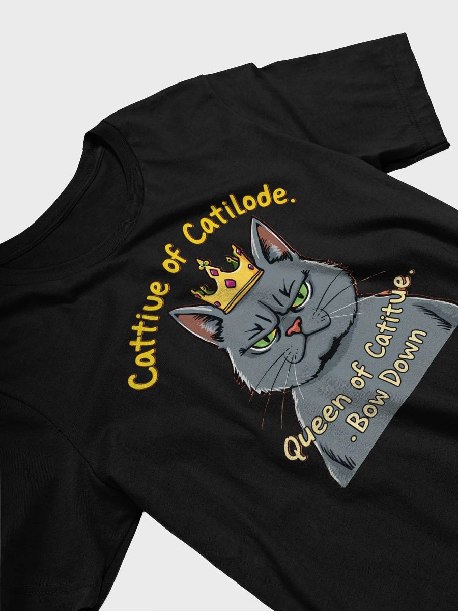 Cattitude Queen: Bow Down to Feline Royalty T-Shirt product image (12)
