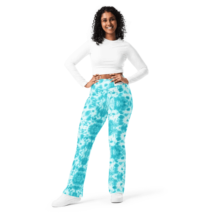 Sky Dream Flare Leggings product image (1)
