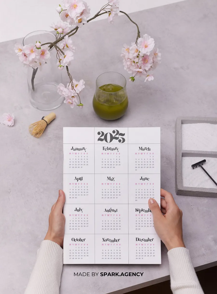 Neutral Minimalistic Annual 2025 Calendar Planner: product image (2)
