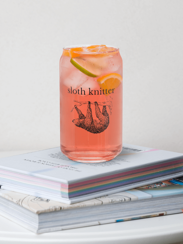 Sloth Knitter Can-Shaped Glass product image (1)