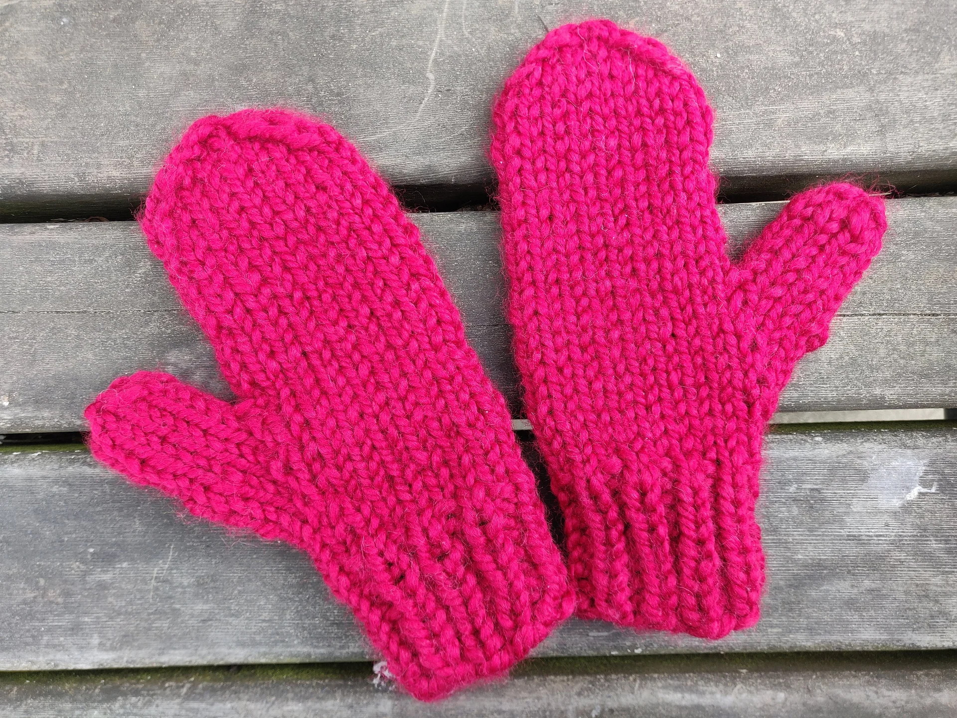 Bulky Knit Mittens Pattern Family Set product image (3)
