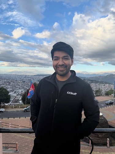 Ya en Quito, Ecuador, listo para dar una charla en la conferencia más grande de Flutter en Latinoamerica, la FlutterConf Lata...