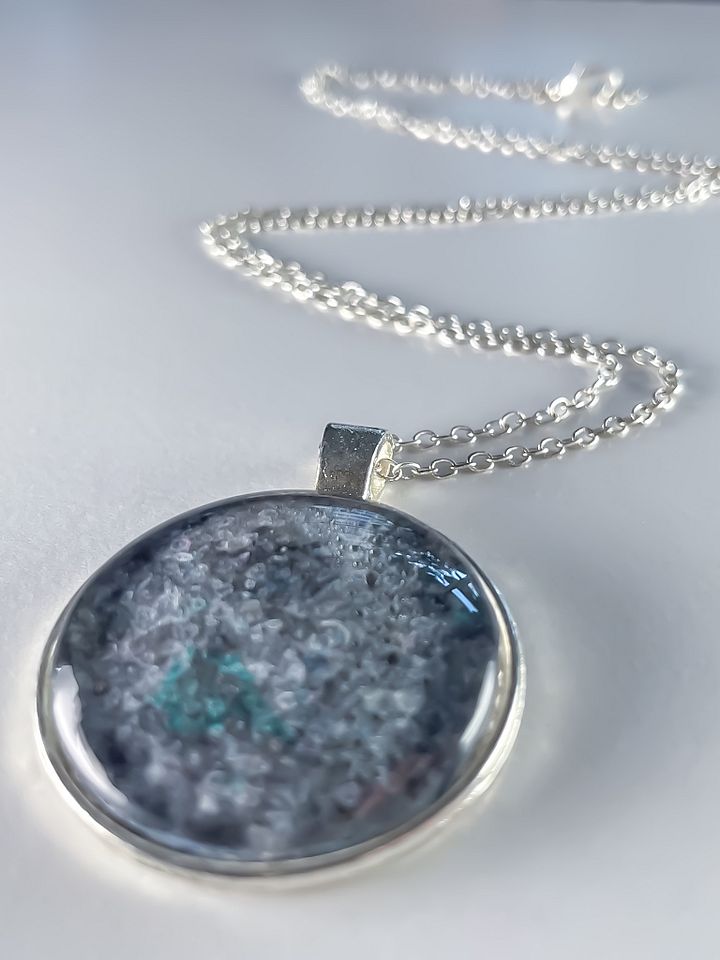 Bubble Art Necklace 010 product image (1)