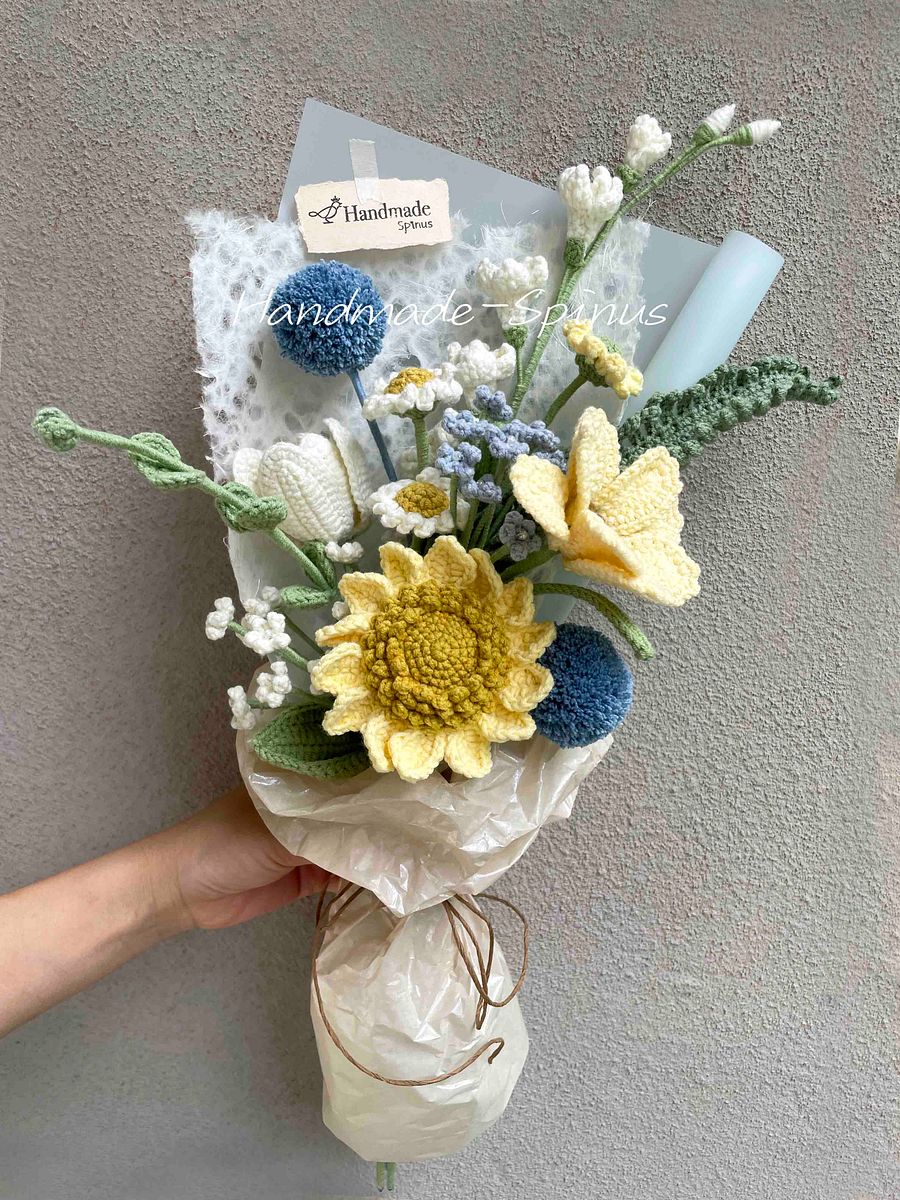 Little Cream Crochet Knit Bouquet product image (3)