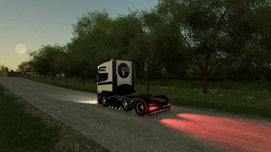 [FS22] J.B Freight 6 Serie Midlift product image (3)