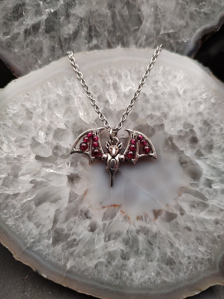 Bats Bejeweled - Garnet Shadow II product image (1)