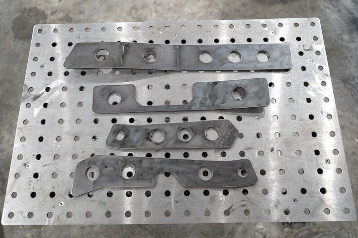 Jeep Cherokee XJ Rear Inner Stiffener Set product image (1)