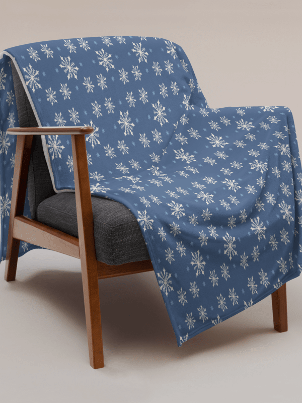 Cozy Fuzz: Printed Throw Blanket product image (1)