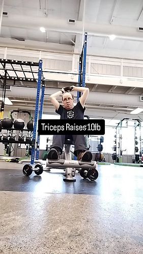 Triceps raises 10lb
Use my code in bio for 10% off any @holstrength order 
#gymmotivation #fitnessmotivation #workoutmotivati...